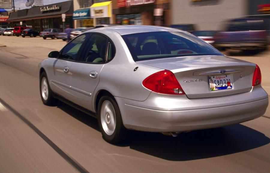 Ford Taurus 2000 года  (фото 85 из 92)